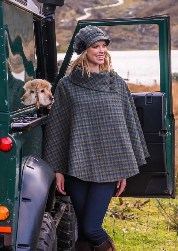 Women's Cloak with Dramatic Sleeves-Mucros Poncho