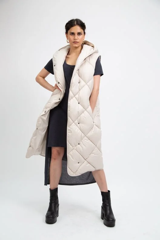 Women's Down Coat for Long Winter Walks-PENZANCE recycled beige long sleeveless puffer jacket Women's Down Coat for Long Winter Walks-PENZANCE recycled beige long sleeveless puffer jacket