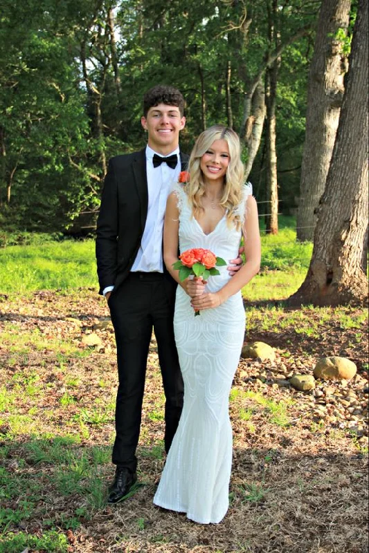 Unique Wedding Dresses with Modern Silhouette for Fashion-Forward Brides -V neck white sheath prom dress wedding dress gh2855