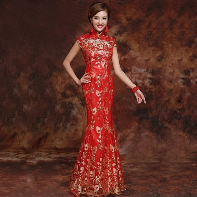 Wedding Dresses with Low Back for Sexy Charm -Key Hole Neck Mermaid Brocade Chinese Wedding Dress