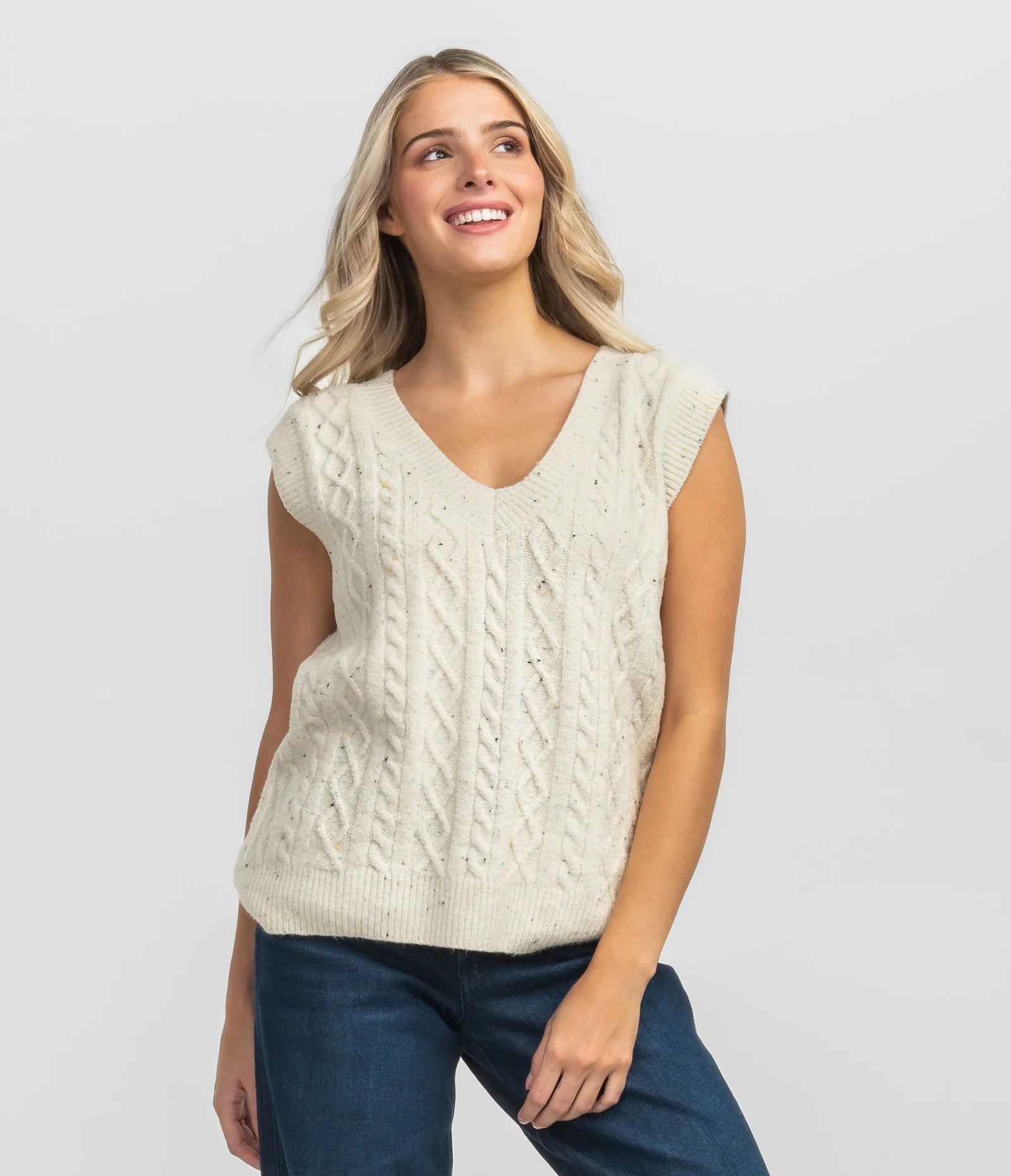 Women's Loose Fit Knit Vests Sweater-Southern Shirt Cable Sweater Vest - Off White