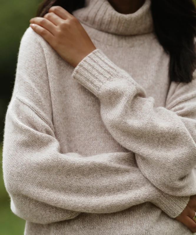 Women's Sweater for Trendy Layers-Cashmere Porter Turtleneck