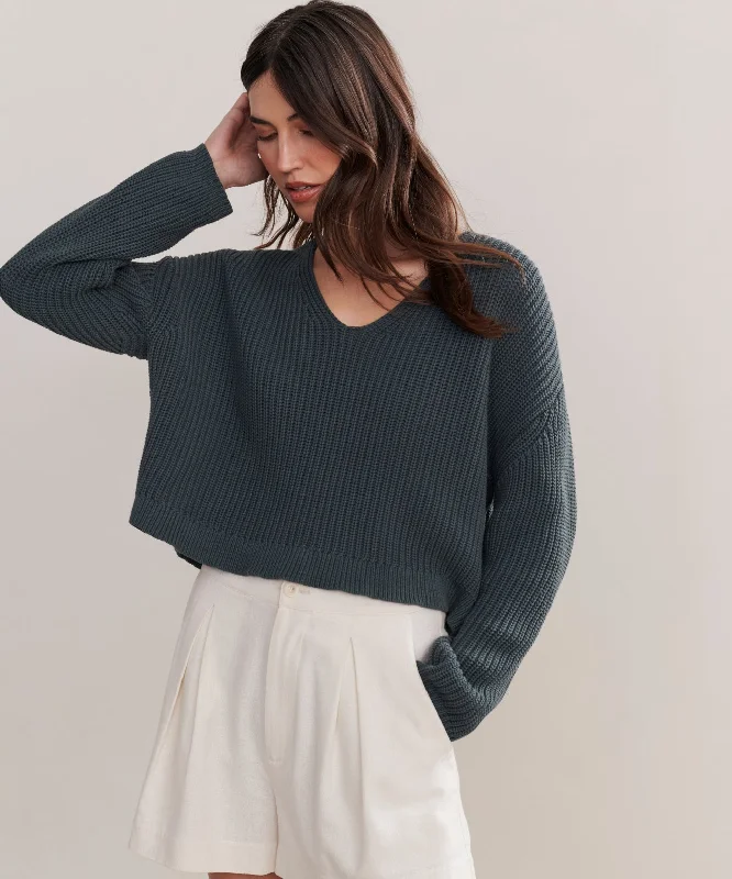 Women's Sweater for Everyday Comfort-Cropped Cotton Cabin Sweater