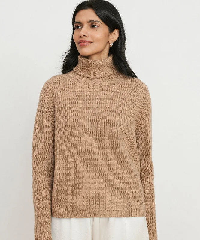 Women's Sweater for Comforting Fit-Cropped Turtleneck