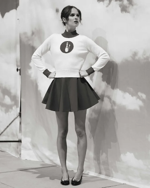 Women's Sweater for Comfortable Wear-Hollywood Authentic The Super Hero New Ivory White