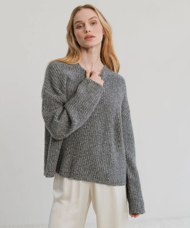 Women's Sweater with Modern Knit Patterns-Ranch Fisherman Sweater