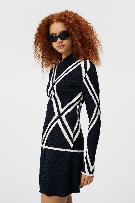 Women's Sweater with Houndstooth Pattern-Flora Knitted Sweater