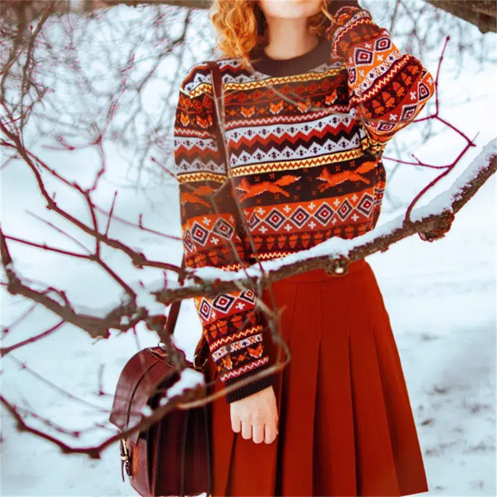 Women's Knit Sweater for Stylish Comfort -Vintage Fox Embroidered Christmas Sweater