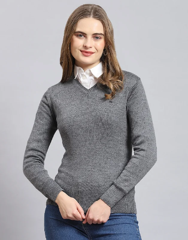 Women's Sweater with Polka Dot Print-Women Grey Solid V Neck Full Sleeve Sweater