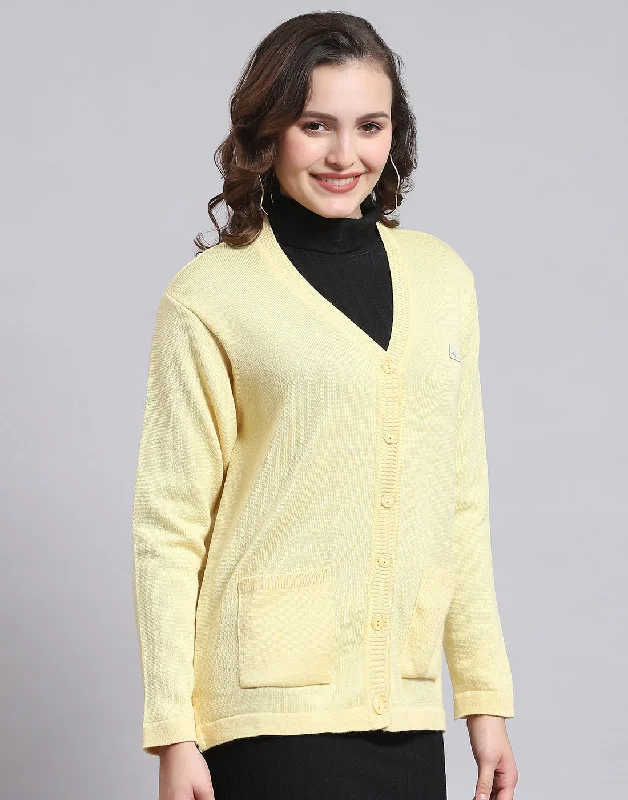 Women's Sweater with Structured Knit-Women Yellow Solid V Neck Full Sleeve Sweater
