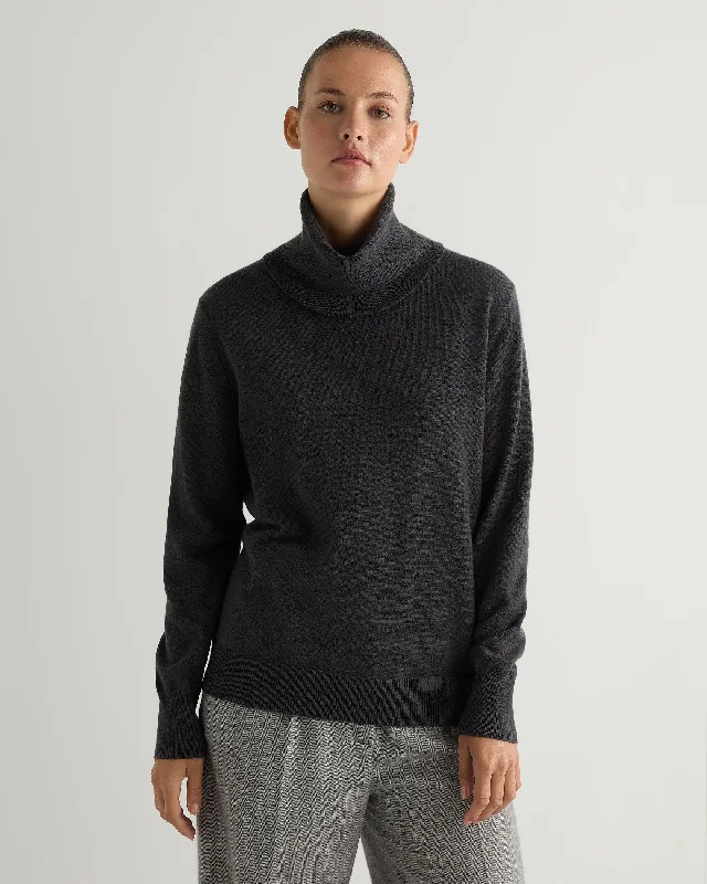 Women's Sweater with Edgy Details-Women's Loose Turtle Neck Cashmere Sweater Anthracite Grey