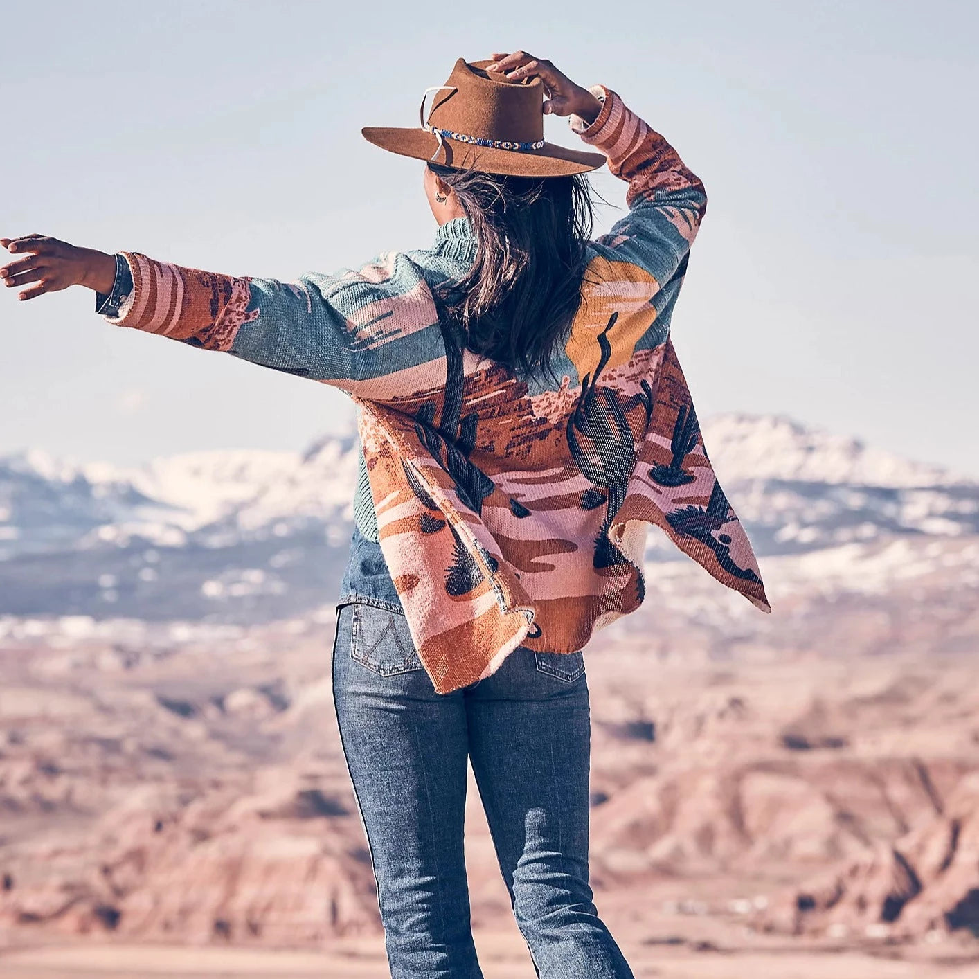 Women's Sweater with Textured Knit Finish-Wrangler Retro Women's Multicolor Desert Cardigan