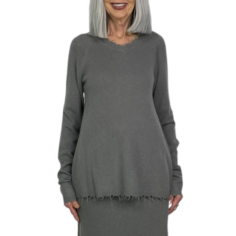 Women's Simple Wool Pullovers Sweater-V-NECK PULLOVER SWEATER
