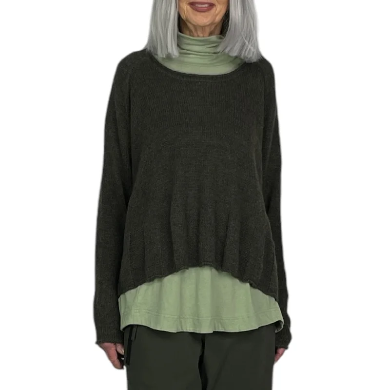 Women's Elegant Knit Pullover Sweater with Ribbed Detail-CROP PULLOVER SWEATER