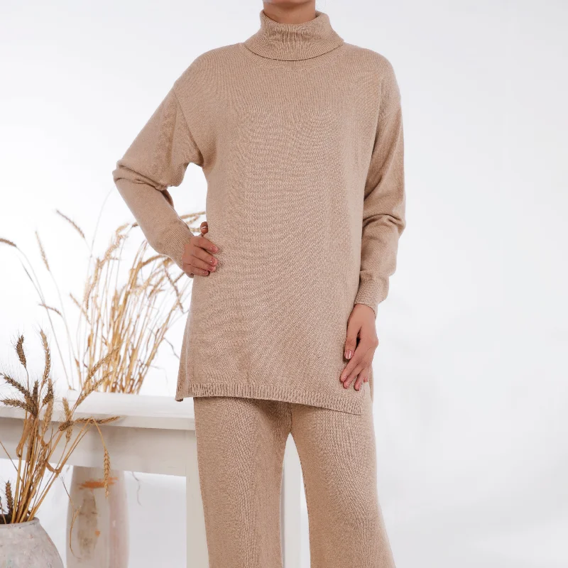 Women's Sweater Set for Holiday Travel -Beige Sweaters Cord Set PW4856