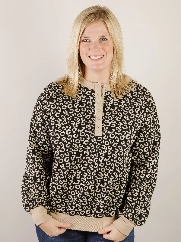 Women's Sweatshirts with Warm Fleece Interior -Black and Tan Leopard Snap Sweatshirt Women's Sweatshirts with Warm Fleece Interior -Black and Tan Leopard Snap Sweatshirt