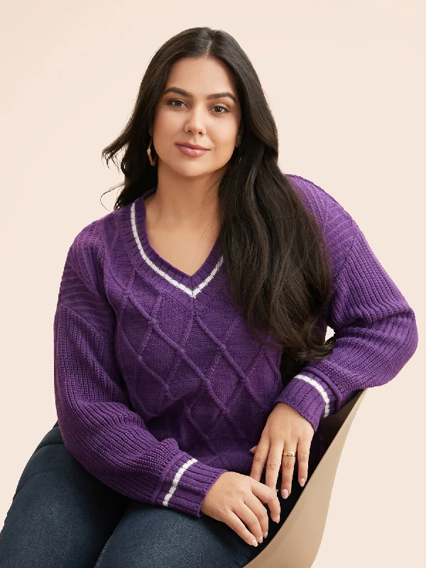 Women's Chunky Knit Pullover Sweater for Cold Weather-Contrast Trim V Neck Texture Pullover Women's Chunky Knit Pullover Sweater for Cold Weather-Contrast Trim V Neck Texture Pullover
