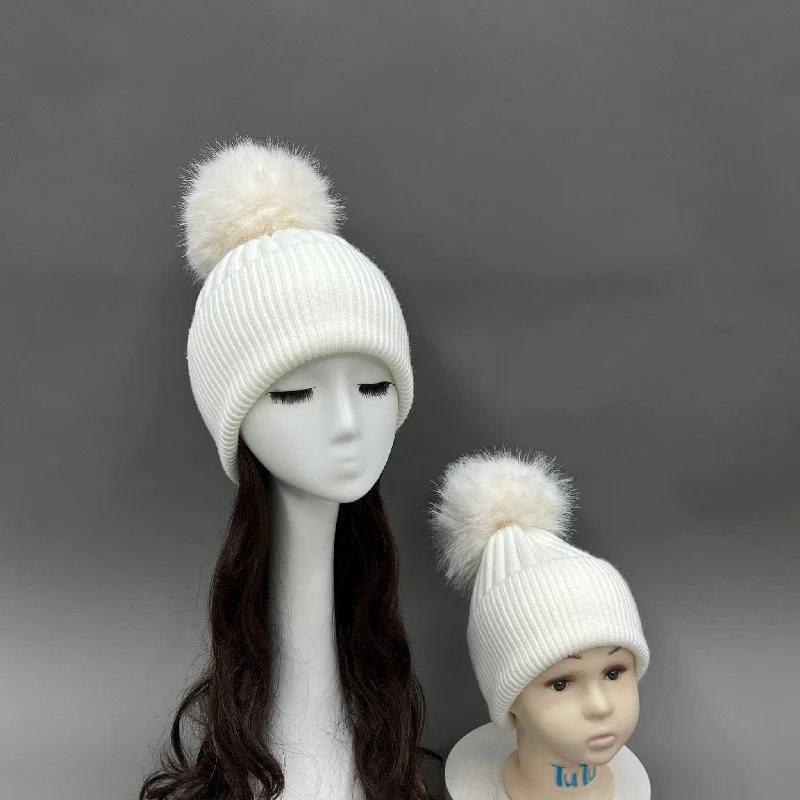 Ribbed Knit Sweater for Women -Cream Faux Fur Bobble Hat