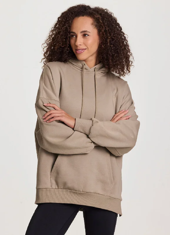 Women's Sweatshirts with Feminine Silhouettes -Everyday Go-To Oversized Fleece Hoodie Women's Sweatshirts with Feminine Silhouettes -Everyday Go-To Oversized Fleece Hoodie