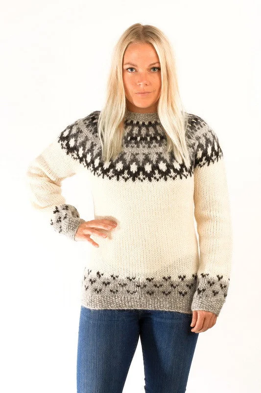 Women's Fitted Wool Pullovers Sweater-Skipper Wool Pullover White