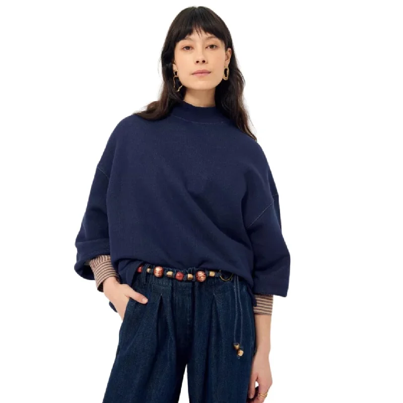 Knit Tops for Versatile Outfits-Indilo Sweatshirt (Indigo)
