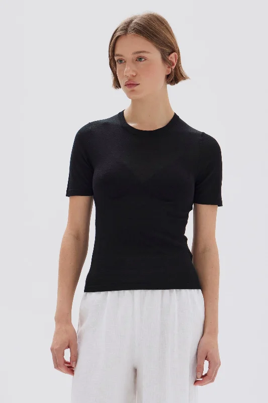 Women's Soft Cotton T-shirt for Easy Dressing -Moreva Knit Tee