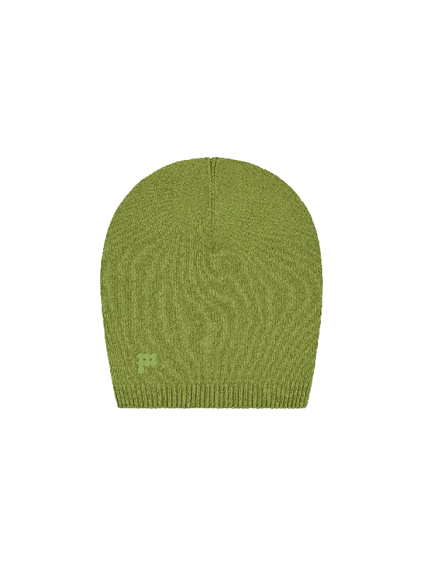Women's Knit Sweater with Relaxed Fit -Recycled Cashmere Beanie—grass green