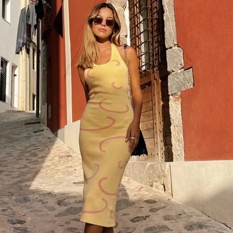Cozy Women's Sweaterdress for Cold Weather -Trendy Yellow Geometric Print Halter Neck Sleeveless Bodycon Midi Knit Dress Cozy Women's Sweaterdress for Cold Weather -Trendy Yellow Geometric Print Halter Neck Sleeveless Bodycon Midi Knit Dress