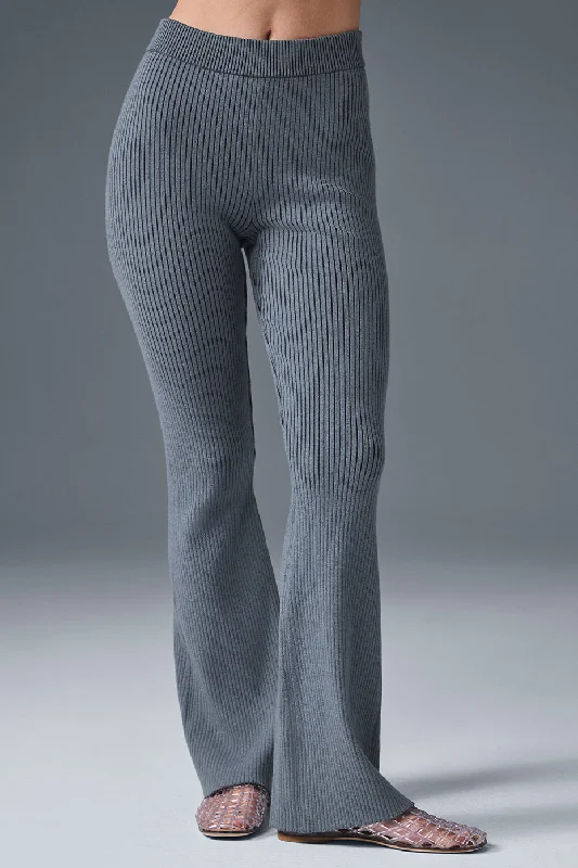 Simple Women's Short Sleeve T-shirt -Denim Knit High-Waist Flare Pant - Steel Grey/Anthracite Simple Women's Short Sleeve T-shirt -Denim Knit High-Waist Flare Pant - Steel Grey/Anthracite