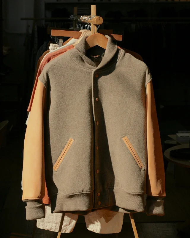 Women's Leather Jacket for Subtle Elegance-Stadium Jumper in Oatmeal/Natural