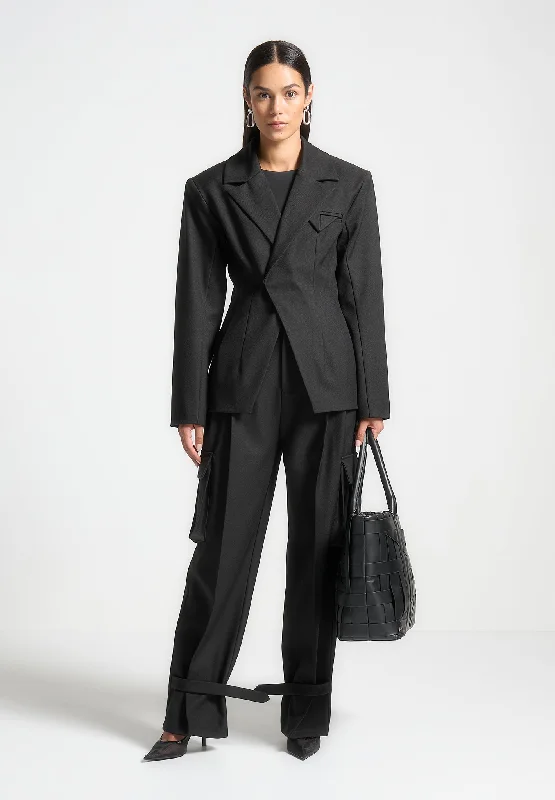 Women's Blazers with Pocket Detail -Tailored Contour Double Breasted Blazer - Black Women's Blazers with Pocket Detail -Tailored Contour Double Breasted Blazer - Black