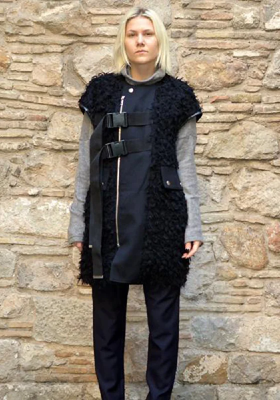 Women's Vest with Comfort and Style-UJOH BELTED SHAGGY VEST BLACK