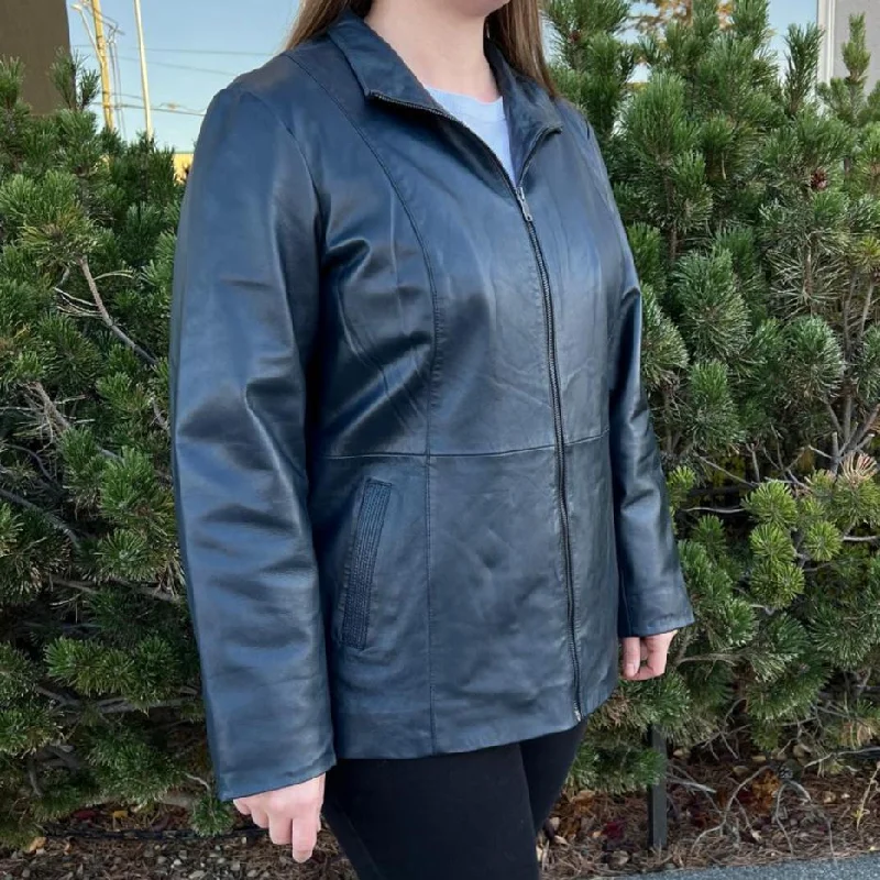 Women's Leather Jacket with Luxurious Feel-Women's Lamb Leather Jacket with Zipper and Dual Pockets