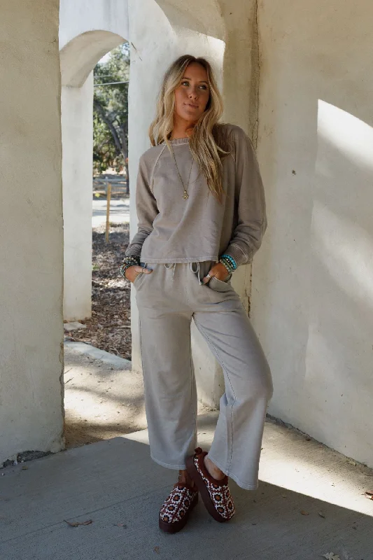 Women's Sweater Set for Office Wear -Emilia Sweatshirt And Pants Set - Ash Mocha