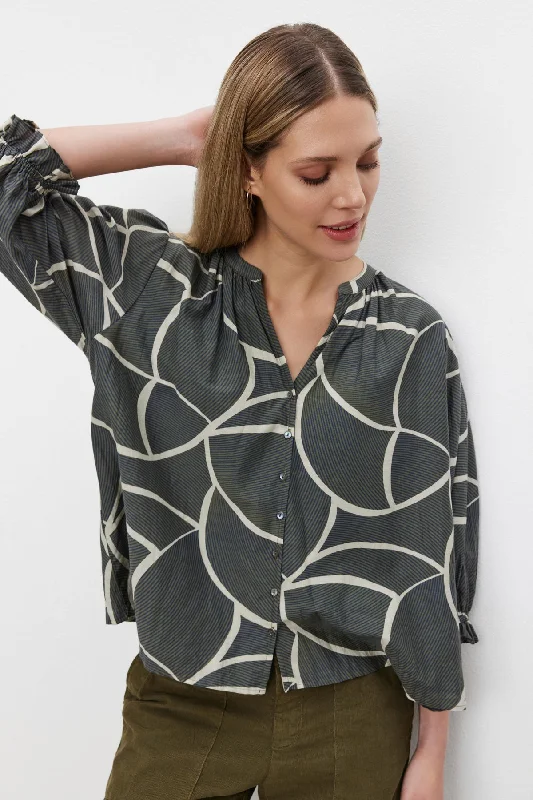 Women's Button-up Dress Shirts -Velvet by Graham & Spencer Betty 06 Printed Blouse | Airbrush Women's Button-up Dress Shirts -Velvet by Graham & Spencer Betty 06 Printed Blouse | Airbrush
