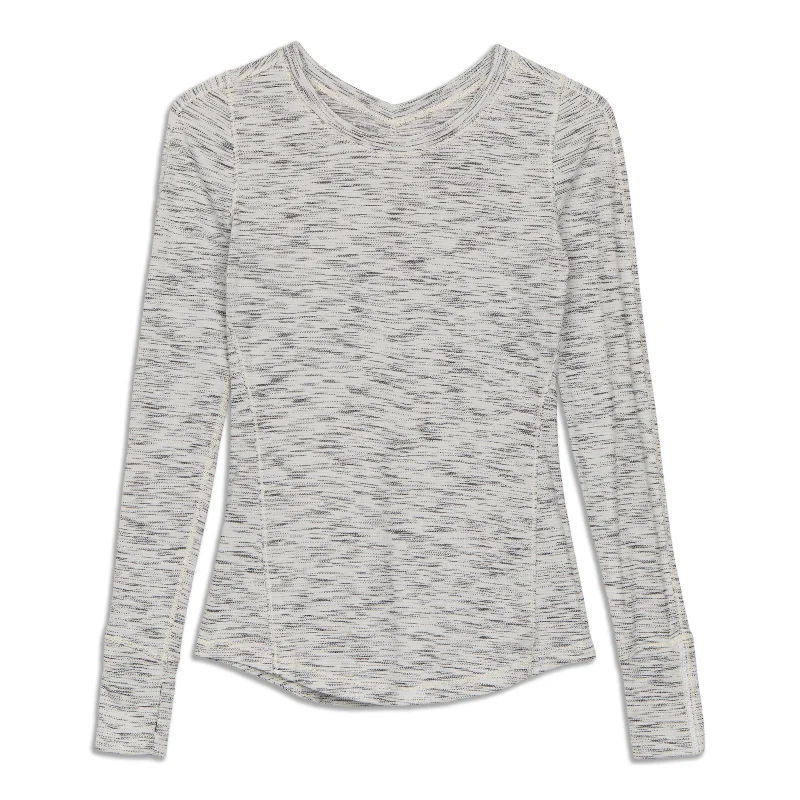 Women's Long Sleeve T-shirt with Graphic Design -5 Mile Long Sleeve Shirt - Resale