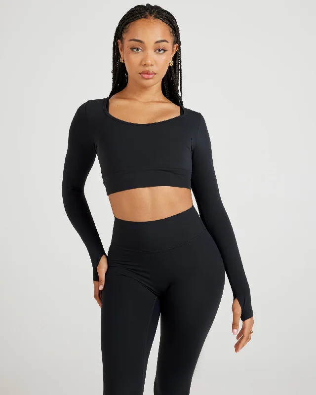 Women's Relaxed Long Sleeve Tee for Comfort -Airey Scoop Crop Long Sleeve - Black