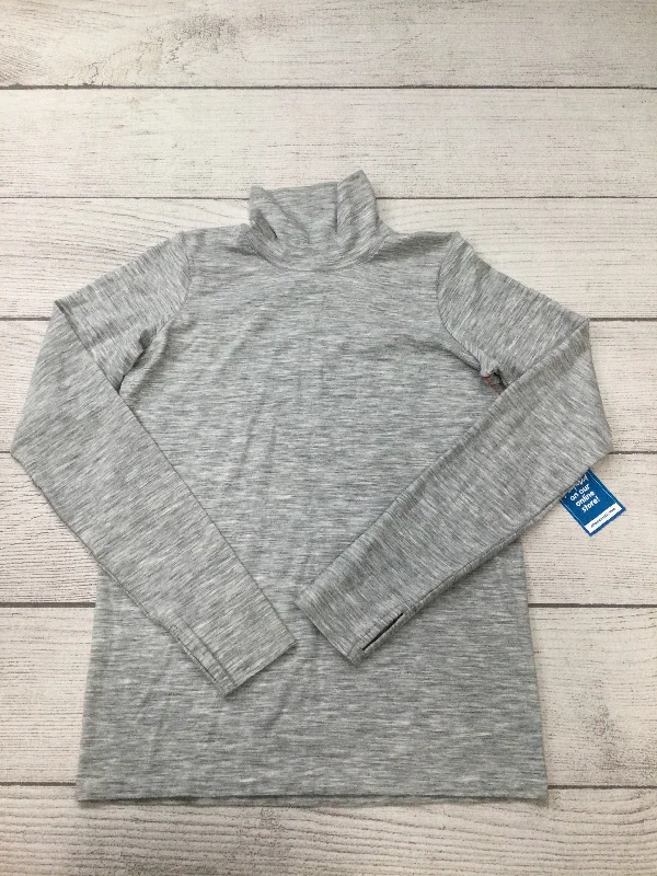 Women's Turtleneck Long Sleeve T-shirt -Athletic Top Long Sleeve Collar By Athleta In Grey, Size: L Women's Turtleneck Long Sleeve T-shirt -Athletic Top Long Sleeve Collar By Athleta In Grey, Size: L