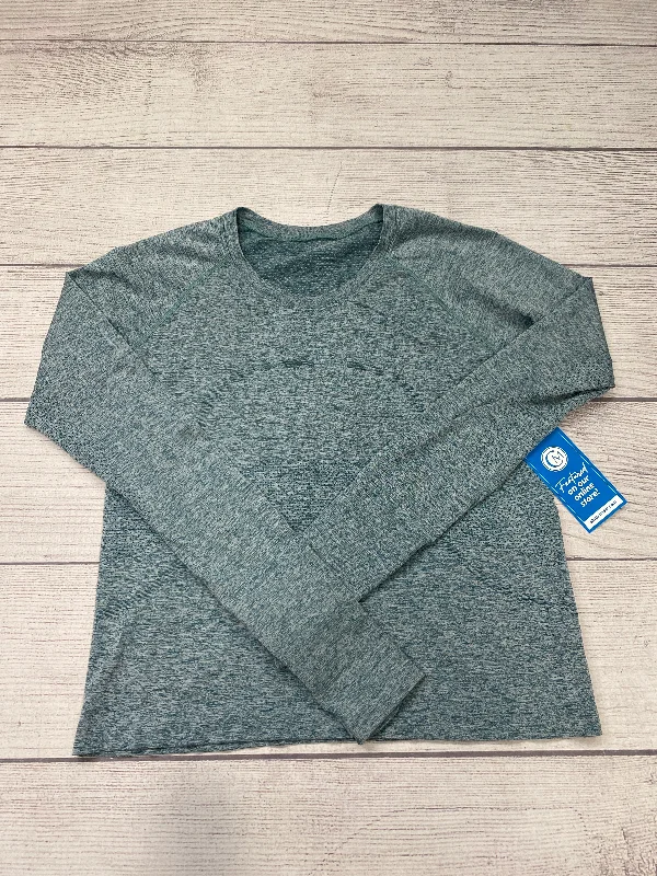 Women's High Neck Long Sleeve T-shirt -Athletic Top Long Sleeve Collar By Lululemon In Blue, Size: 10 Women's High Neck Long Sleeve T-shirt -Athletic Top Long Sleeve Collar By Lululemon In Blue, Size: 10