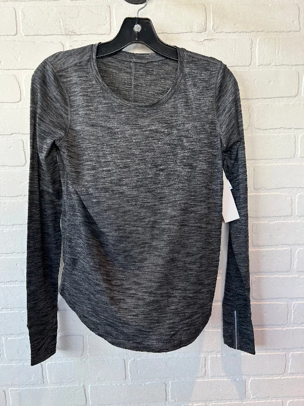 Women's Versatile Long Sleeve T-shirt for Travel -Athletic Top Long Sleeve Crewneck By Lululemon In Grey, Size: S Women's Versatile Long Sleeve T-shirt for Travel -Athletic Top Long Sleeve Crewneck By Lululemon In Grey, Size: S
