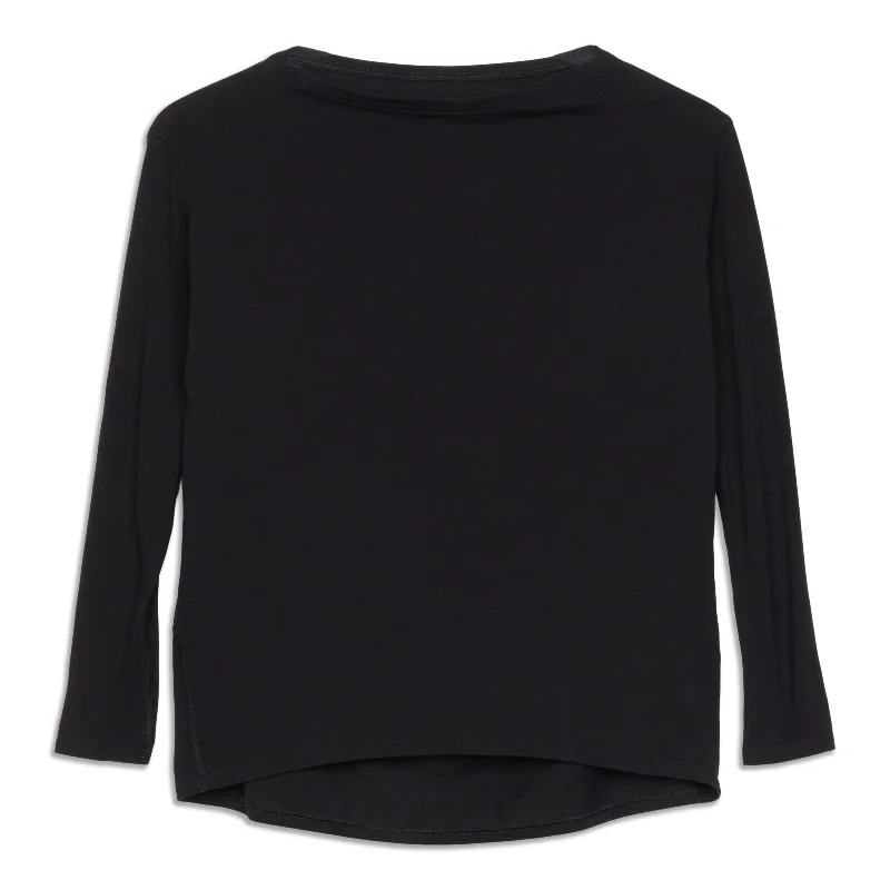 Women's Fashionable Long Sleeve Shirt -Back In Action Long Sleeve Shirt - Resale
