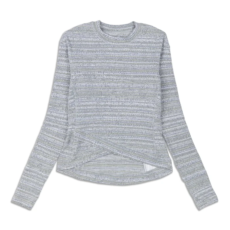 Women's Fashionable Long Sleeve Shirt -Close To Crossing Long Sleeve - Resale
