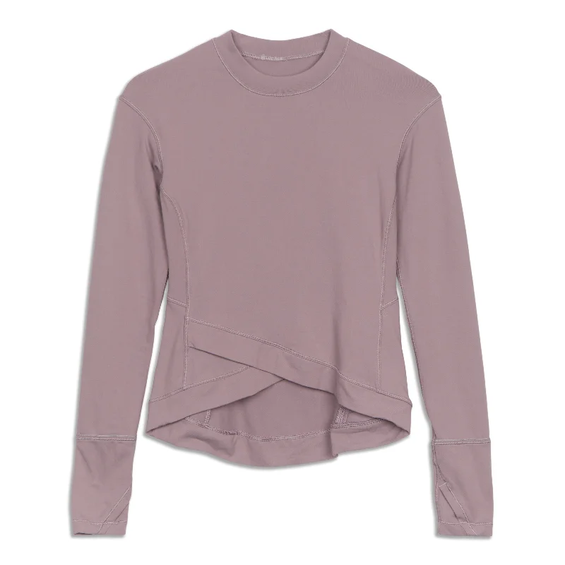 Women's Loose Fit Long Sleeve T-shirt -Close To Crossing Long Sleeve Shirt - Resale