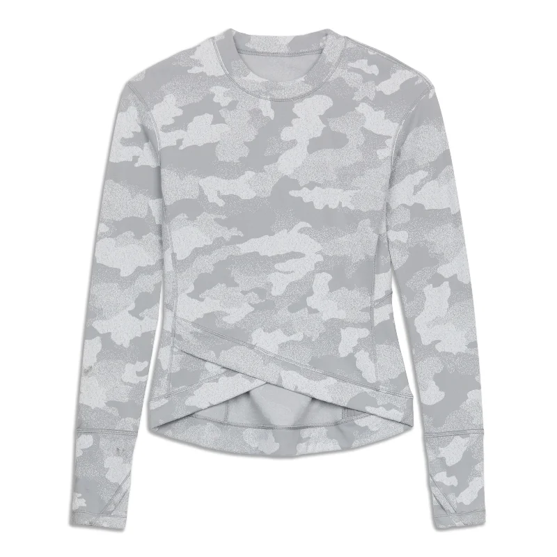 Women's Elegant Long Sleeve Shirt -Close To Crossing Long Sleeve Shirt - Resale