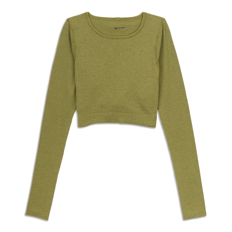 Women's Trendy Long Sleeve T-shirt for Activewear -Ebb To Street Long Sleeve Shirt - Resale Women's Trendy Long Sleeve T-shirt for Activewear -Ebb To Street Long Sleeve Shirt - Resale