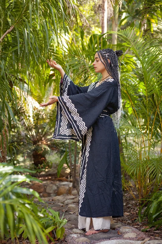 Kimono with Floral Design-ELGA Womens Kimono Robe Arm Flairs Soft Breathable Rayon Festival Black and White Tribal African Patterns Elegant Boho Pyjama AJJAYA Kimono with Floral Design-ELGA Womens Kimono Robe Arm Flairs Soft Breathable Rayon Festival Black and White Tribal African Patterns Elegant Boho Pyjama AJJAYA