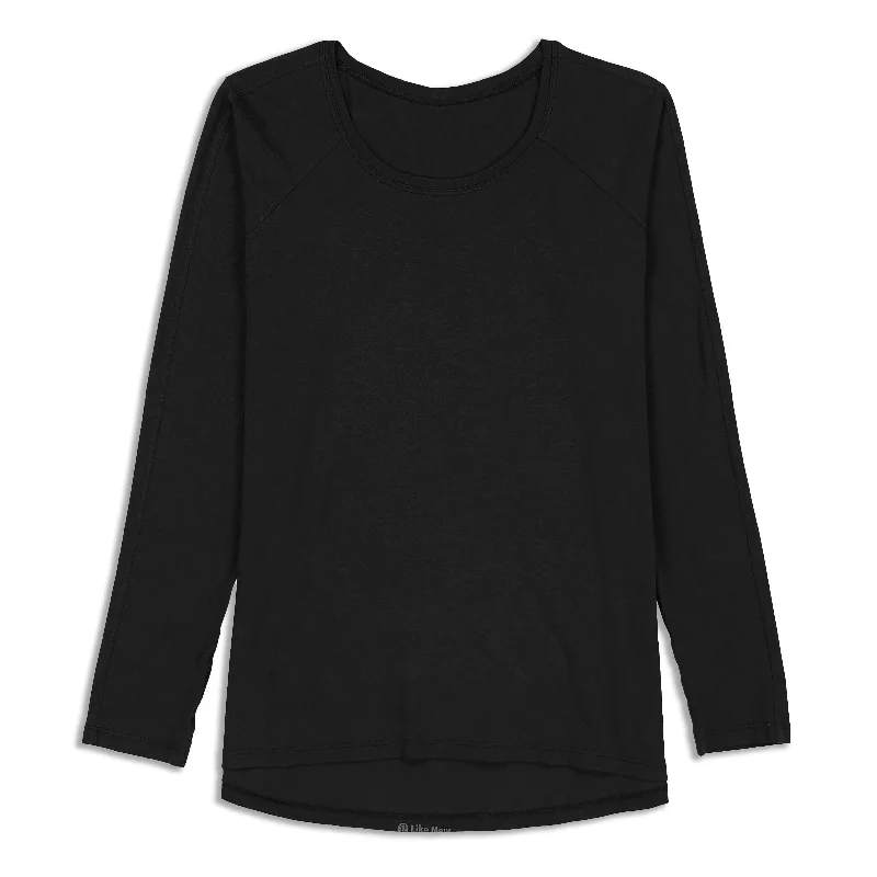 Women's Comfortable Long Sleeve Shirt for Sporty Style -Emerald Long Sleeve Shirt - Resale Women's Comfortable Long Sleeve Shirt for Sporty Style -Emerald Long Sleeve Shirt - Resale