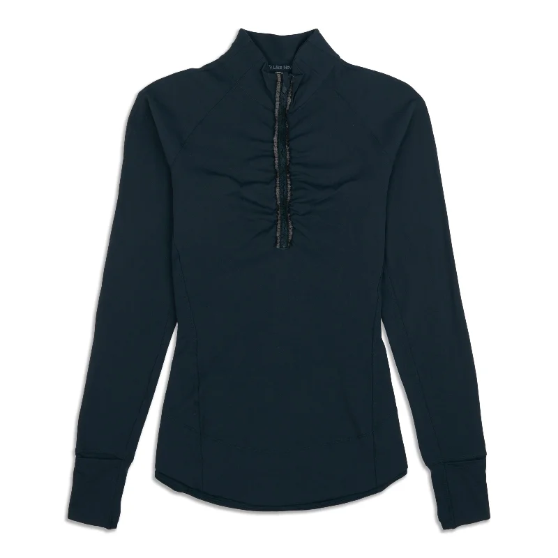 Women's Cozy Long Sleeve T-shirt for Travel -Fast As Light Zip Long Sleeve Shirt - Resale