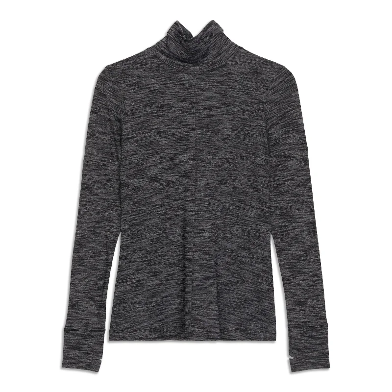 Women's Comfortable Long Sleeve Shirt -&Go Take-Off Long Sleeve Shirt - Resale