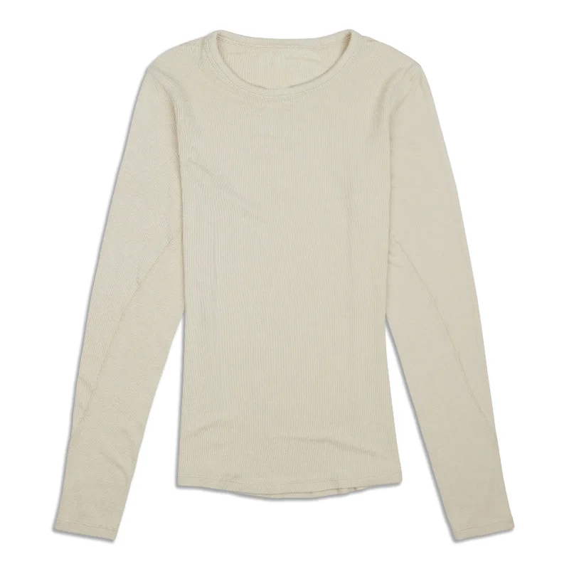 Women's Long Sleeve Tee with Relaxed Fit for Casual Wear -Hold Tight Long Sleeve Shirt - Resale Women's Long Sleeve Tee with Relaxed Fit for Casual Wear -Hold Tight Long Sleeve Shirt - Resale